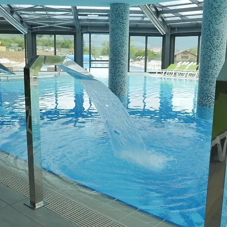 Hot Springs Medical And ホテル
